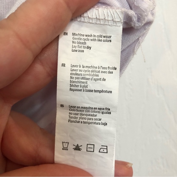 Knotted Crop Top Tee - Picture 9 of 14